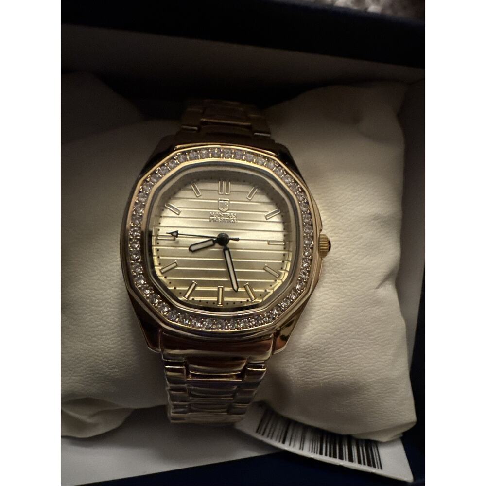 Montres Prestige X Invicta Women's Watch - 32mm Gold (MPW-0201)